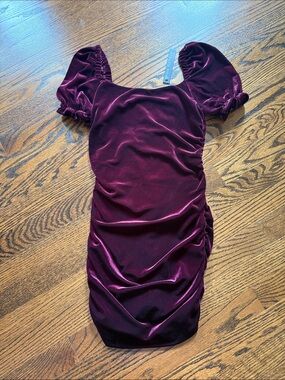 Girls' Velvet Puff-Sleeve Mini Dress - Plum